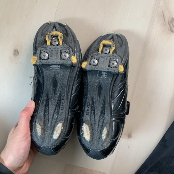 Giro biking shoes - Picture 2 of 2